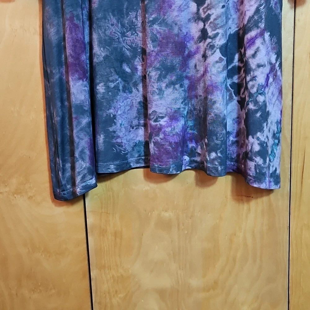 Blue Sky Tie-Dye Long Sleeve Next To New Condition Dress M